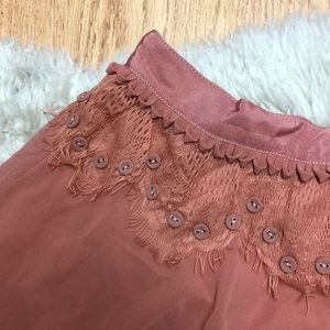 NWOT!! Flirty lace skirt!
